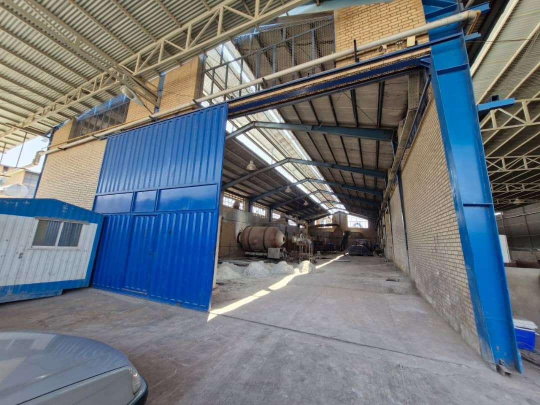 فروش کارخانه تولید شمش سرب با پروانه معتبر - شهرک صنعتی عباس‌آباد 800متر _ املاک صنعت سوله