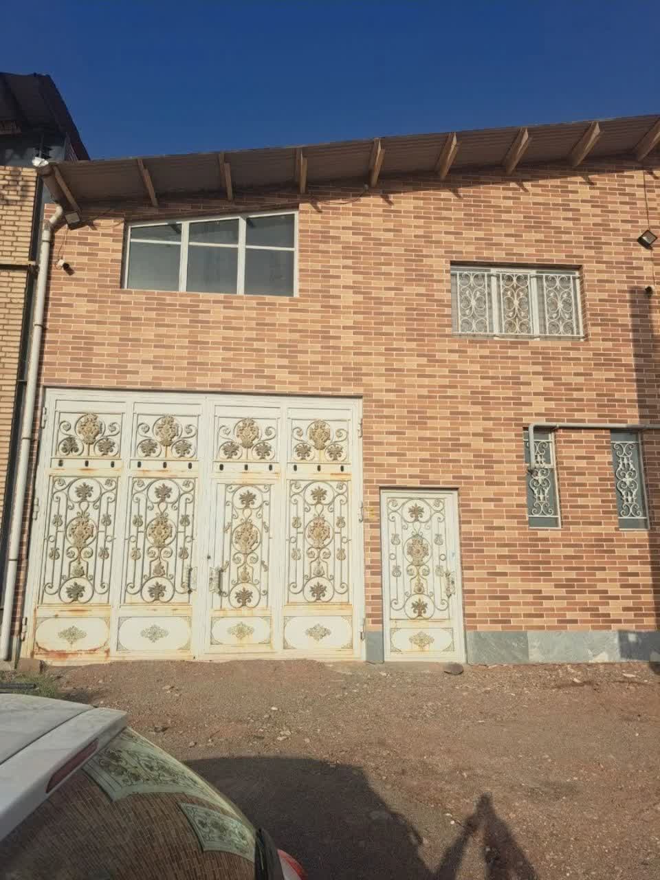 سوله کارگاهی در شهرک صنعتی گرمسار برای فروش _ املاک صنعت سوله