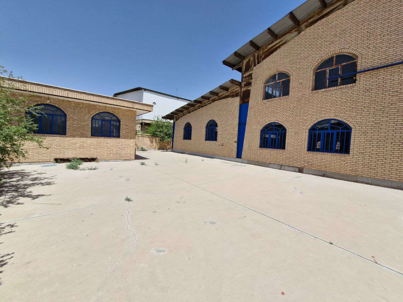  اجاره سوله صنعتی با پروانه فلزی - شهرک صنعتی پایتخت 2000 متر _ املاک صنعت سوله