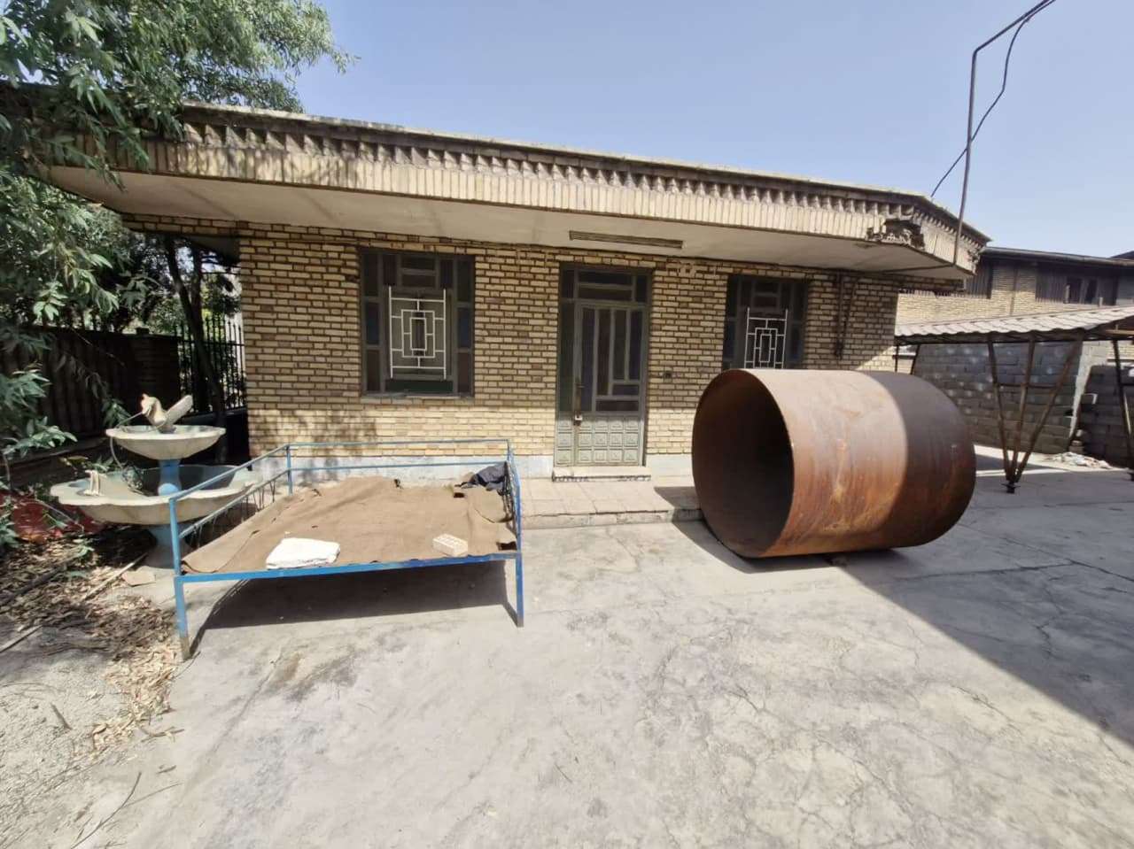 اجاره کارخانه ریخته‌گری با جواز معتبر - شهرک صنعتی پایتخت 450 متر _ املاک صنعت سوله