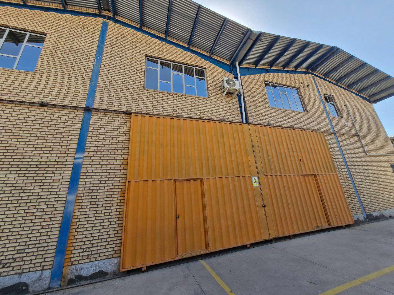  اجاره سوله صنعتی با جواز آبکاری - شهرک صنعتی پایتخت 500 متر _ املاک صنعت سوله