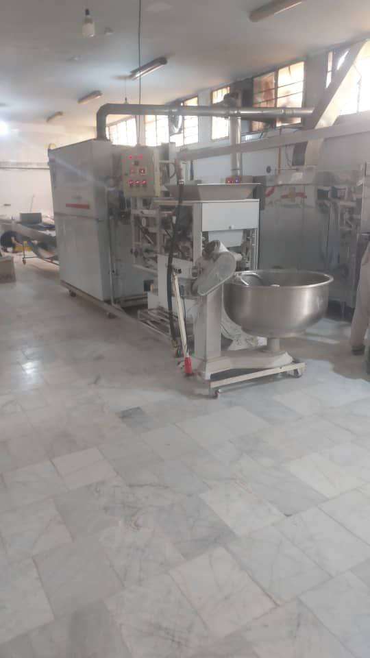 فروش کارخانه تولید نان لواش با پروانه معتبر - شهرک صنعتی خوارزمی 330 متر _ املاک صنعت سوله