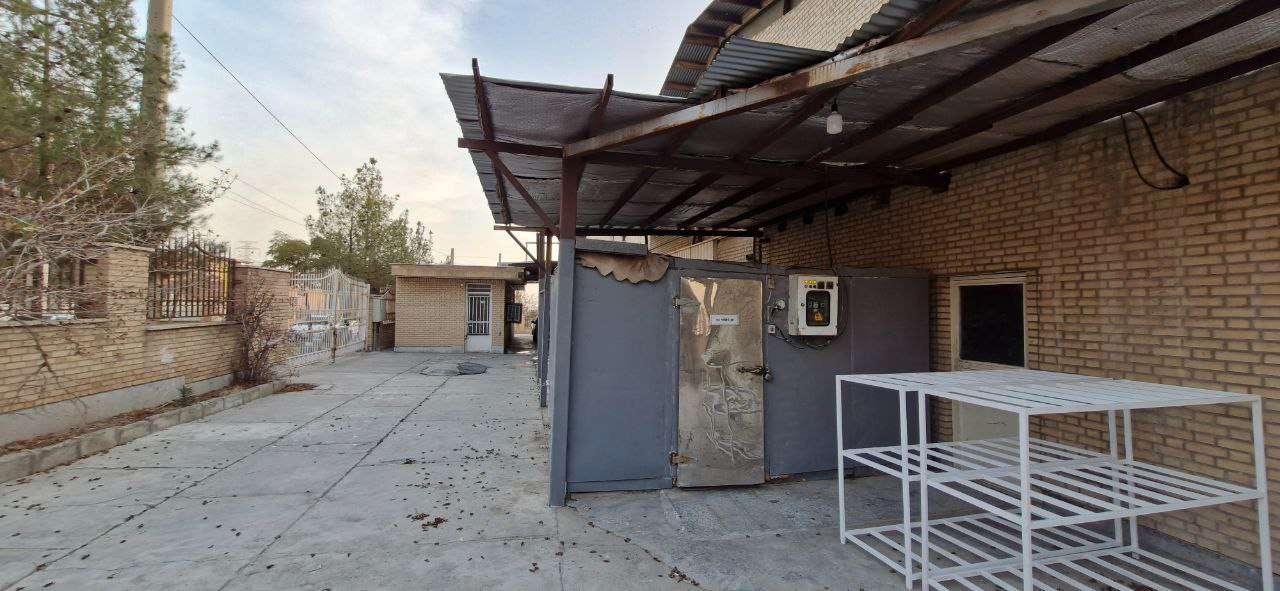 فروش سوله تولید لبنیات با تجهیزات کامل - شهرک صنعتی عباس‌آباد 1765 متر _ املاک صنعت سوله