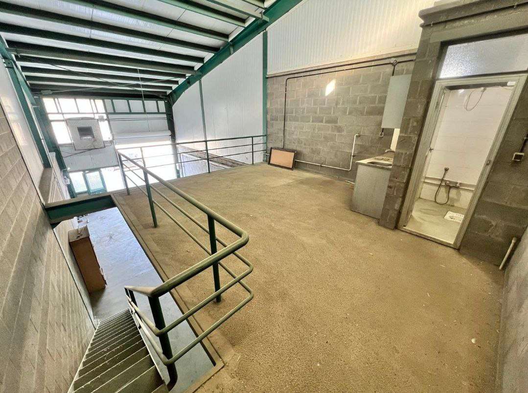 اجاره سوله در شهرک صنعتی شنزار _ املاک صنعت سوله