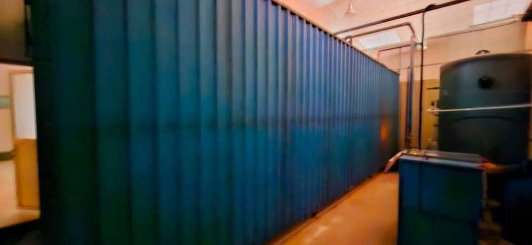 فروش کارخانه تولید لبنیات با تجهیزات کامل - شهرک صنعتی عباس‌آباد _ املاک صنعت سوله