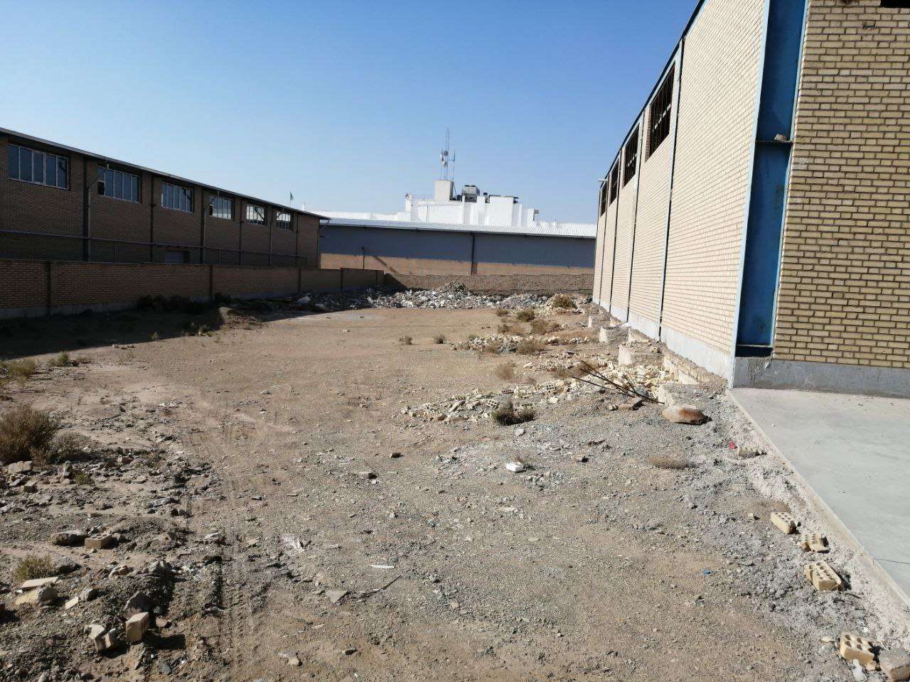 اجاره سوله صنعتی با جواز فلزی - شهرک صنعتی ایوانکی 450 متر _ املاک صنعت سوله