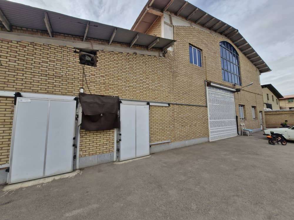 فروش سوله در شهرک صنعتی عباس اباد با زون غذایی _ املاک صنعت سوله