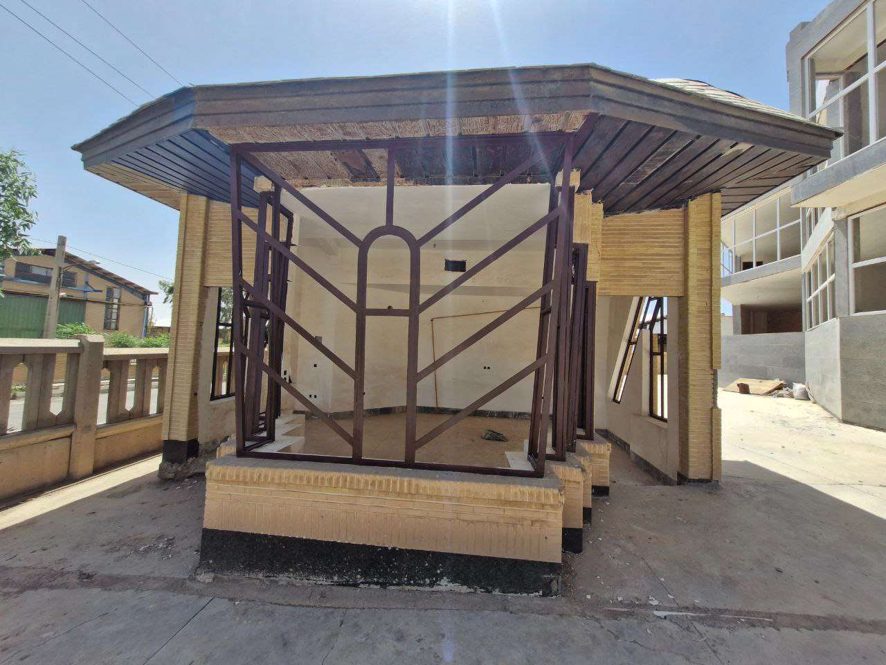 فروش سوله تولید دوغ و لبنیات با پروانه معتبر - شهرک صنعتی عباس‌آباد 1250 متر _ املاک صنعت سوله