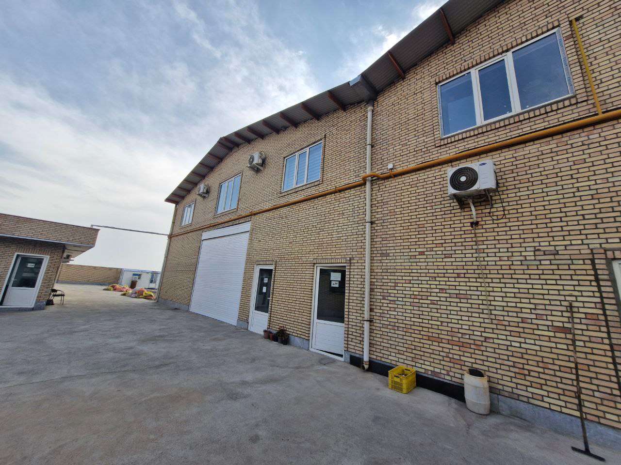 فروش سوله صنایع غذایی با سند تک‌برگ - شهرک صنعتی عباس‌آباد 1500 متر _ املاک صنعت سوله