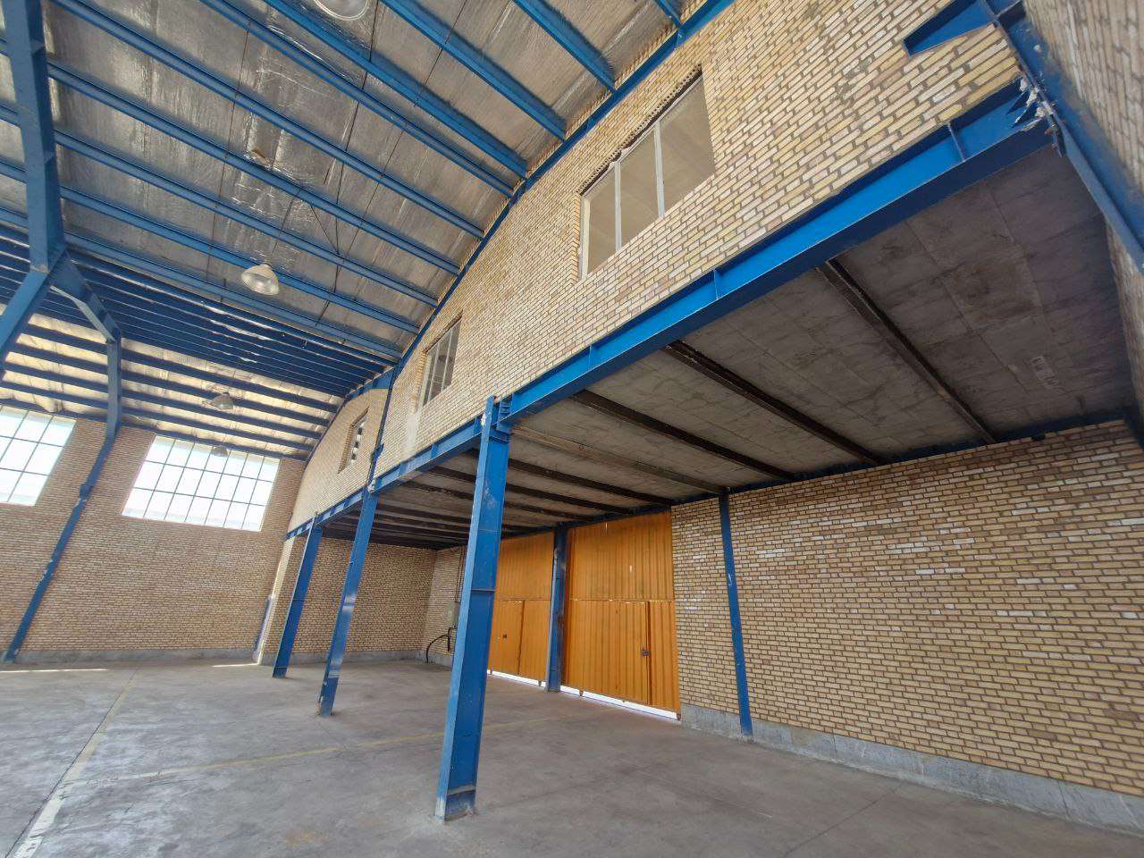  اجاره سوله صنعتی با جواز آبکاری - شهرک صنعتی پایتخت 500 متر _ املاک صنعت سوله