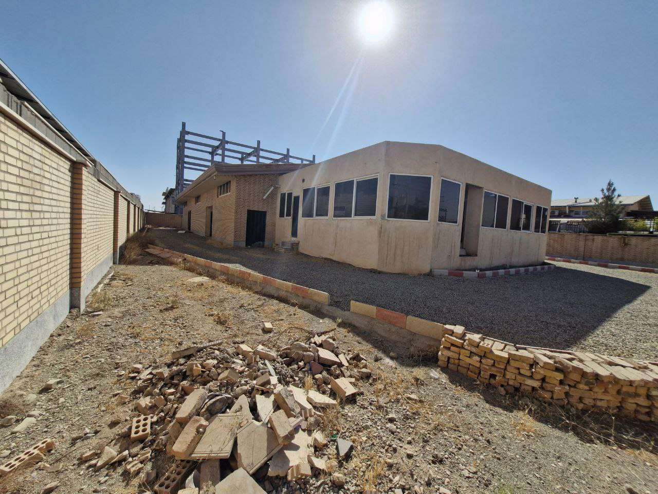 فروش سوله با زون غذایی در شهرک صنعتی خوارزمی _ املاک صنعت سوله