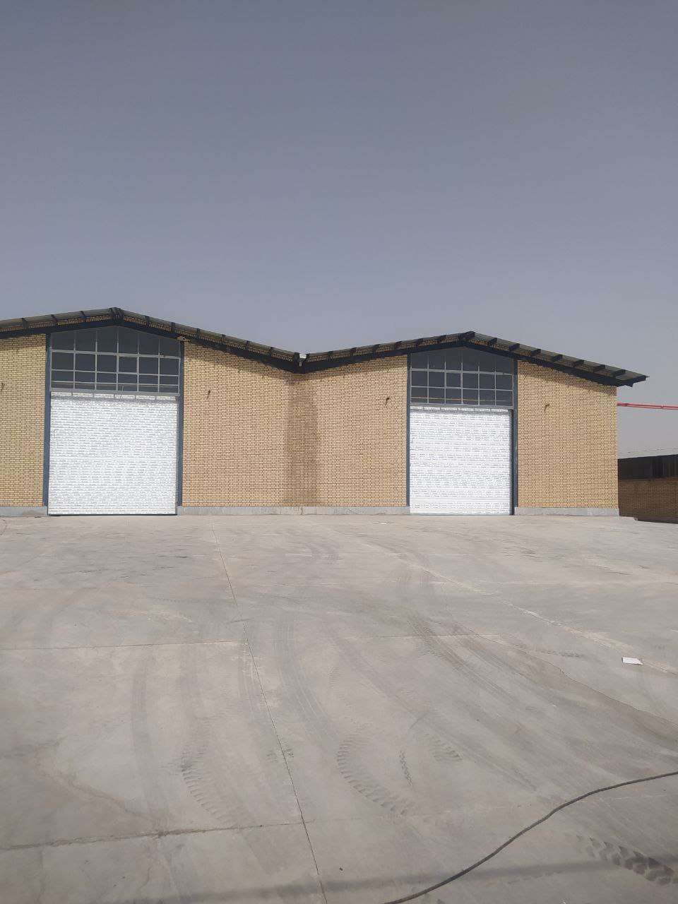  اجاره سوله سلولزی با جواز معتبر - شهرک صنعتی ایوانکی 1000 متر _ املاک صنعت سوله