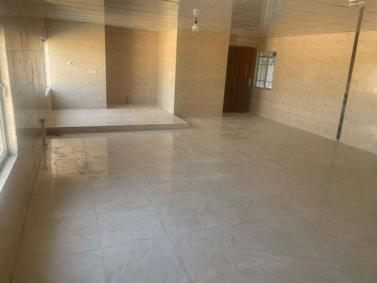 فروش سوله در شهرک صنعتی پیشوا با زون غذایی _ املاک صنعت سوله