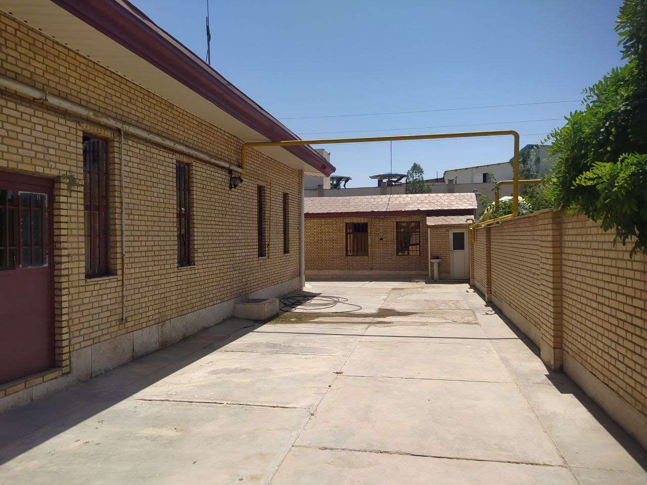 فروش کارخانه بسته‌بندی خشکبار و نمک با پروانه معتبر - شهرک صنعتی خوارزمی 670 متر _ املاک صنعت سوله