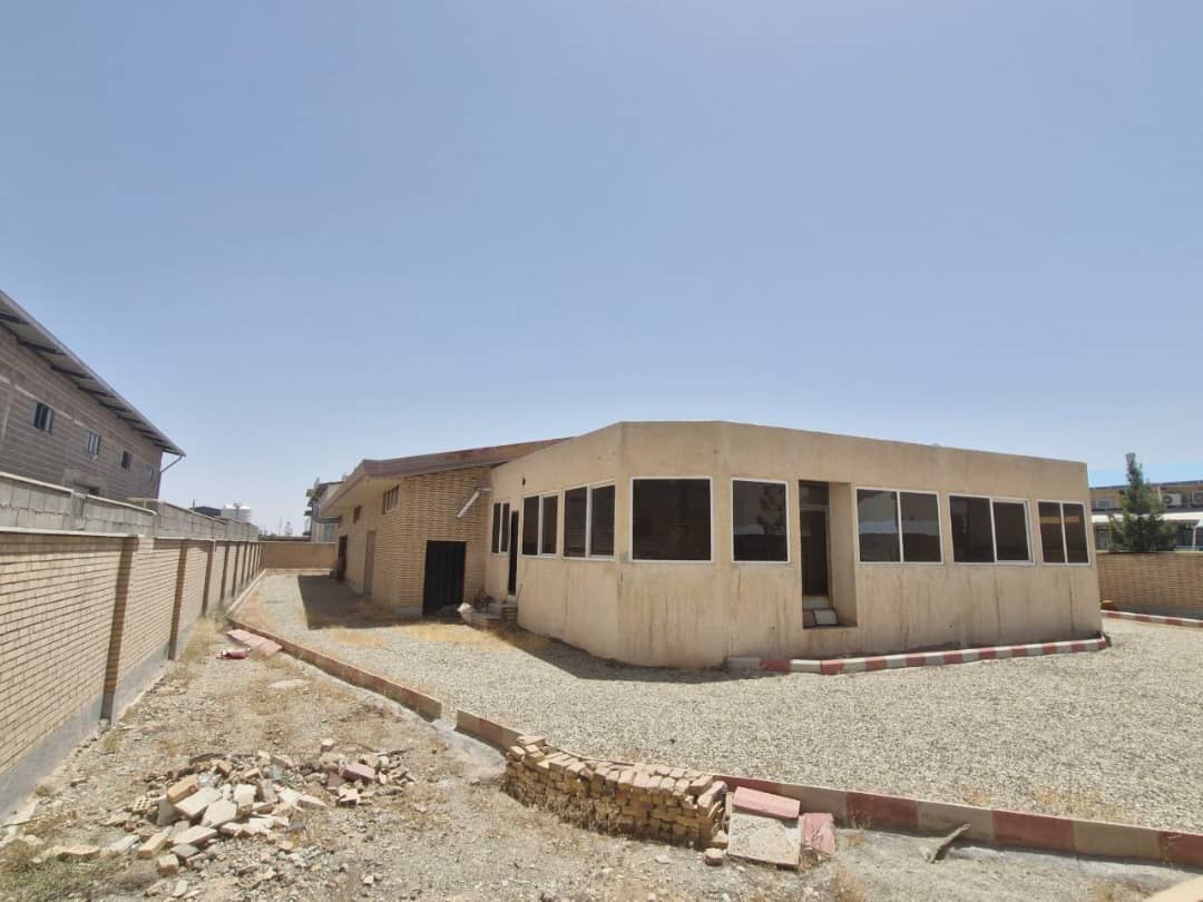 فروش سوله صنعتی با جواز غذای آماده - شهرک صنعتی خوارزمی 600متر _ املاک صنعت سوله