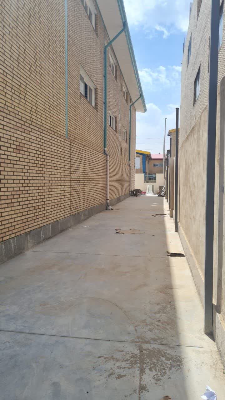 شهرک صنعتی قرچک با زون شیمیایی برای فروش  _ املاک صنعت سوله