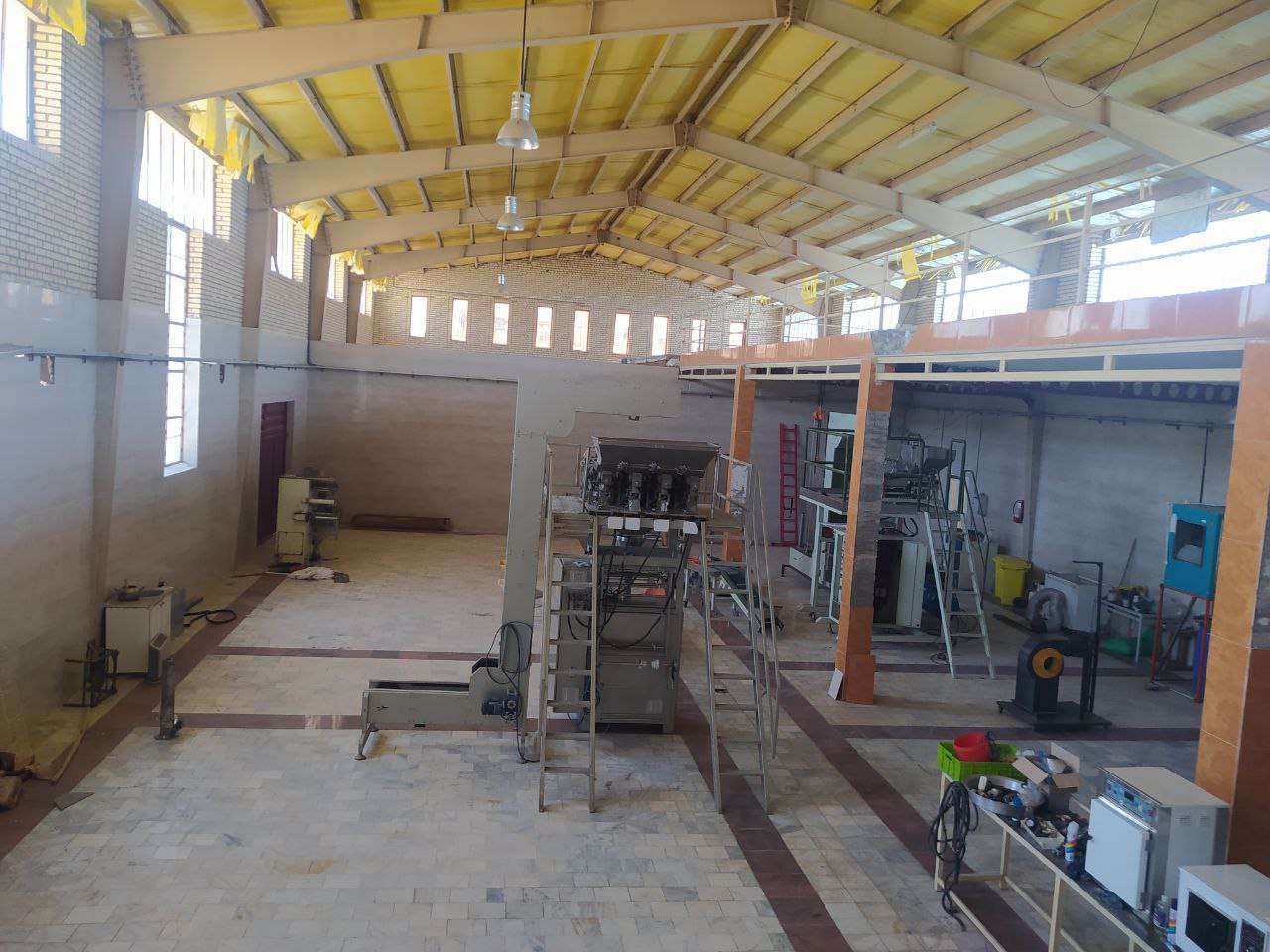 فروش سوله صنایع غذایی 1700 متر شهرک صنعتی خوارزمی _ املاک صنعت سوله