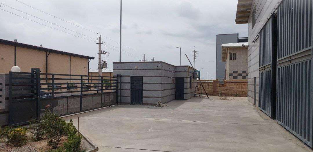 فروش سوله تولید جک سقفی - شهرک صنعتی شنزار 900 متر _ املاک صنعت سوله