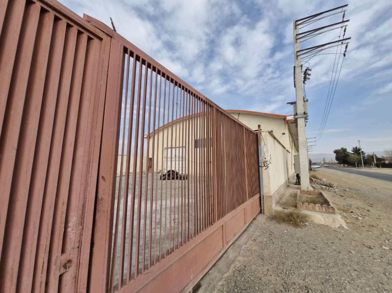 اجاره سوله کارگاهی روبه‌روی شهرک صنعتی خوارزمی _ املاک صنعت سوله