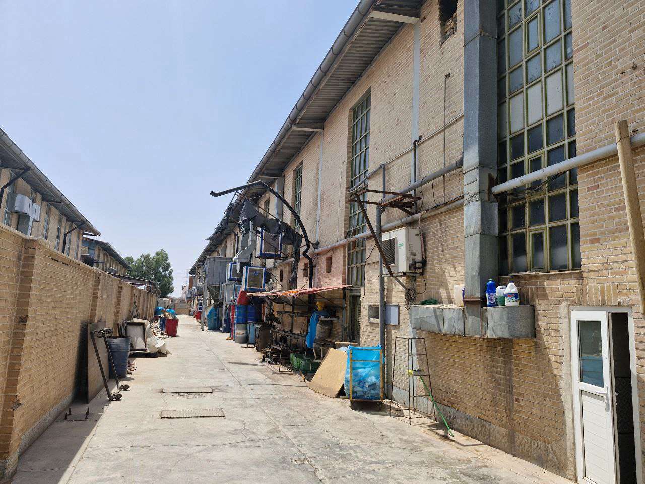 فروش سوله سلولزی با پروانه معتبر - شهرک صنعتی عباس‌آباد 3700 متر _ املاک صنعت سوله