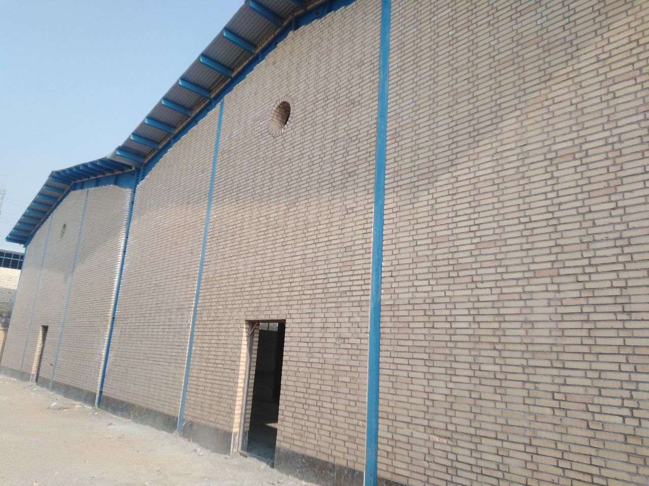 اجاره سوله تولید رنگ با پروانه معتبر - شهرک صنعتی ایوانکی 1550 متر _ املاک صنعت سوله