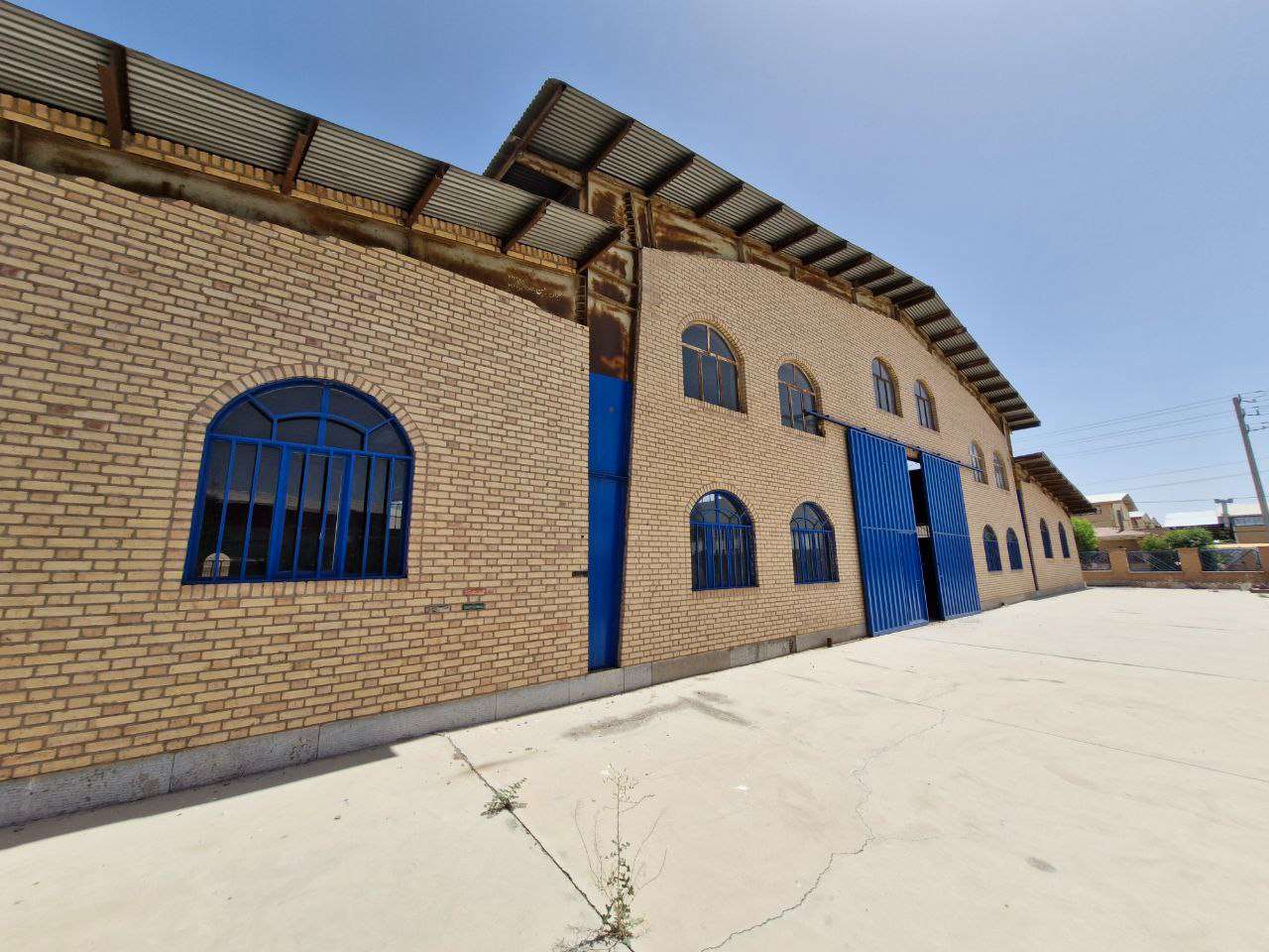  اجاره سوله صنعتی با پروانه فلزی - شهرک صنعتی پایتخت 2000 متر _ املاک صنعت سوله