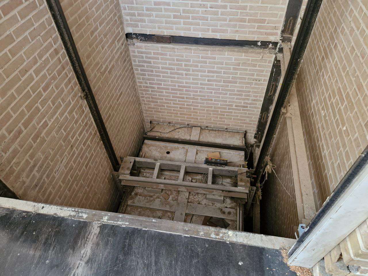 فروش سوله سلولزی با پروانه معتبر - شهرک صنعتی عباس‌آباد 3700 متر _ املاک صنعت سوله