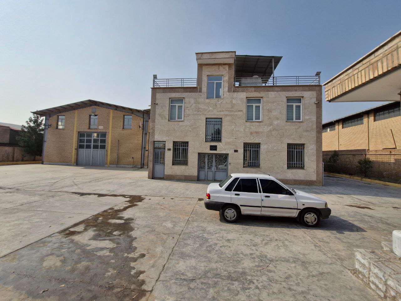 اجاره سوله سلولزی با جواز معتبر - شهرک صنعتی ایوانکی 1600 متر _ املاک صنعت سوله