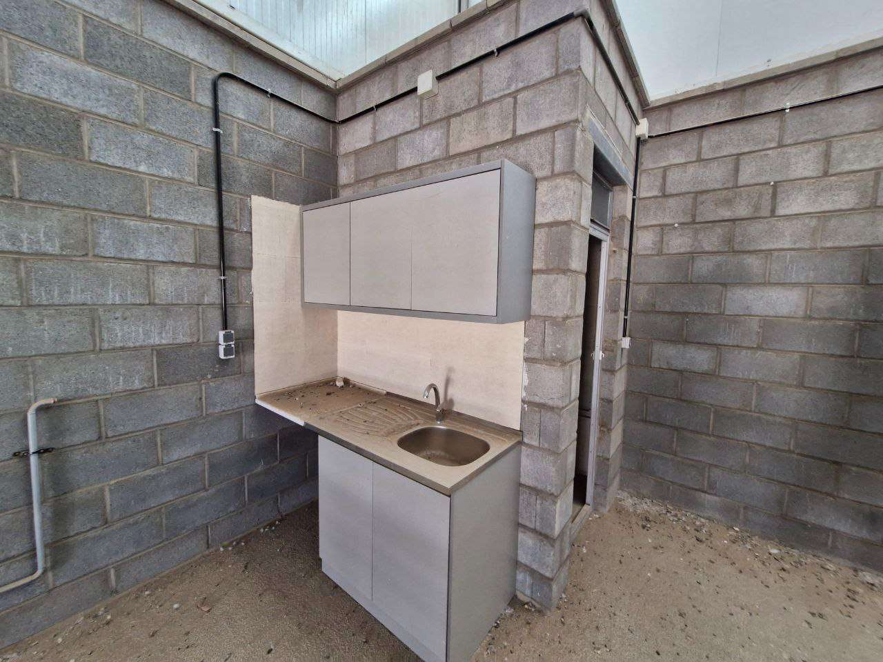  فروش سوله با پروانه کسب - شهرک صنعتی شنزار 90متر _ املاک صنعت سوله