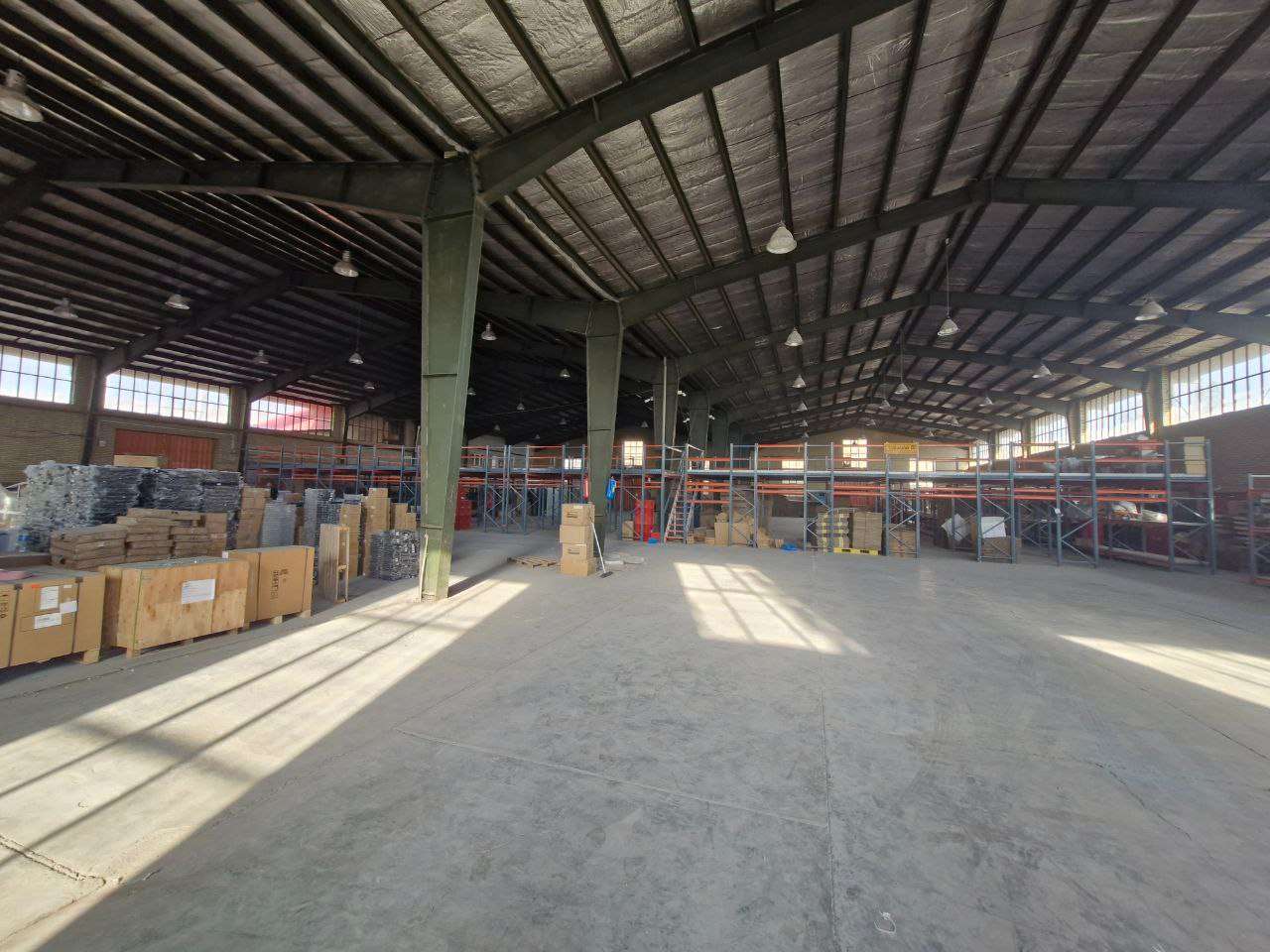 اجاره سوله شیمیایی پلاستیک در شهرک صنعتی عباس آباد _ املاک صنعت سوله