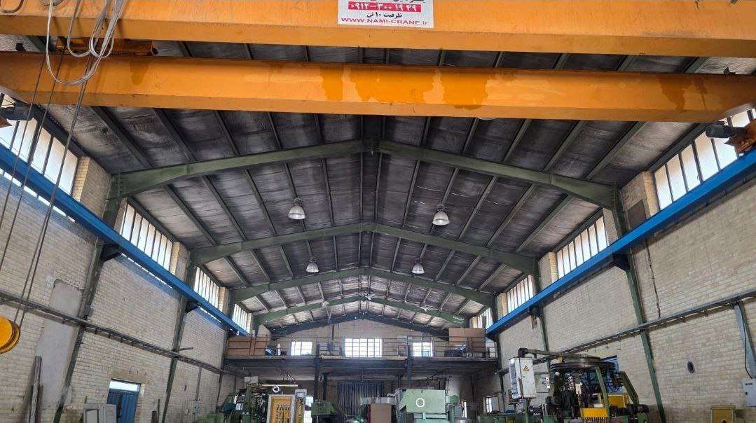 فروش سوله صنایع فلزی با جرثقیل سقفی - شهرک صنعتی عباس‌آباد 600متر _ املاک صنعت سوله